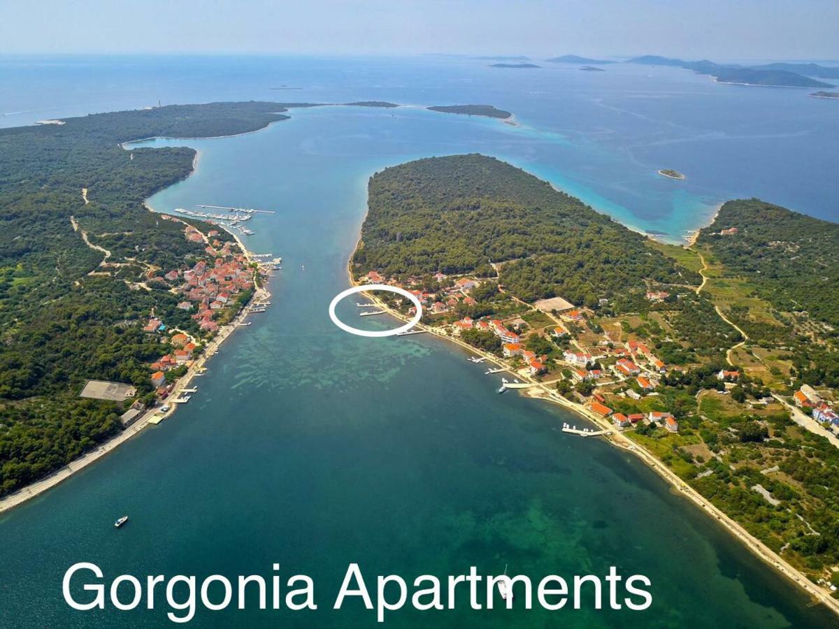 Gorgonia Suites In Verunić Extérieur photo